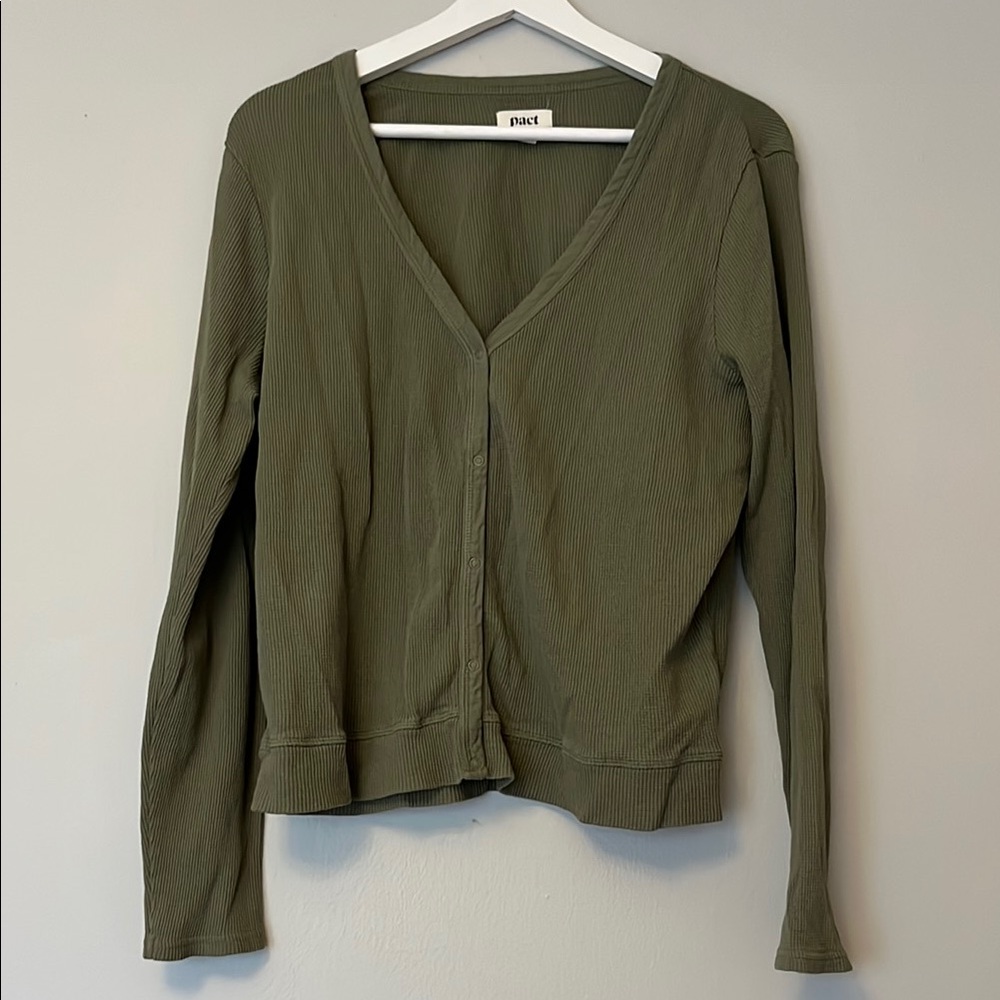 Pact Green Fitted Buttoned Top